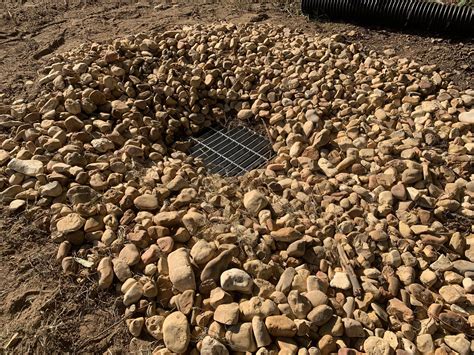 Dry creeks — Yard Drain
