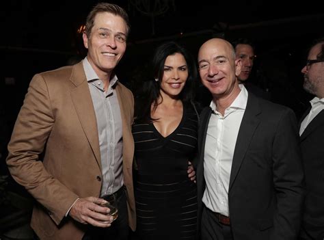 How The National Enquirer Got Bezos Texts It Paid 200000 To His