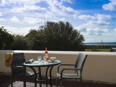 Find self catering holiday cottages in marazion on country cottages online and book your perfect lodge, holiday cottage, barn conversion, large country house or rural retreat in cornwall. Beachcomber, Marazion, Cornwall inc Scilly - Holiday ...