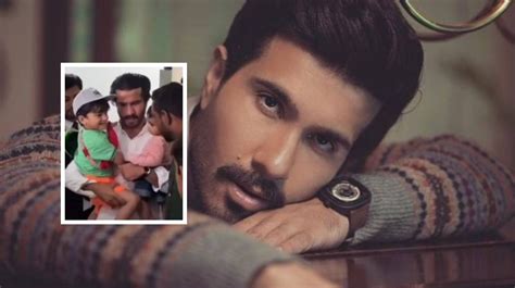 Feroze Khan Reassures His Son That They Are Going Home Together Video