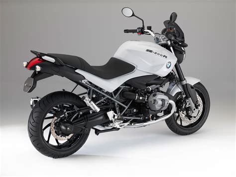 The r1200rt gained bmw esa (electronic suspension adjustment) as an optional extra for the first time, inherited from the k1200s. BMW R 1200 R specs - 2013, 2014 - autoevolution