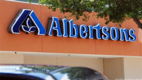 Albertsons Ipo Is Priced At 16 In Scaled Back Listing Thestreet