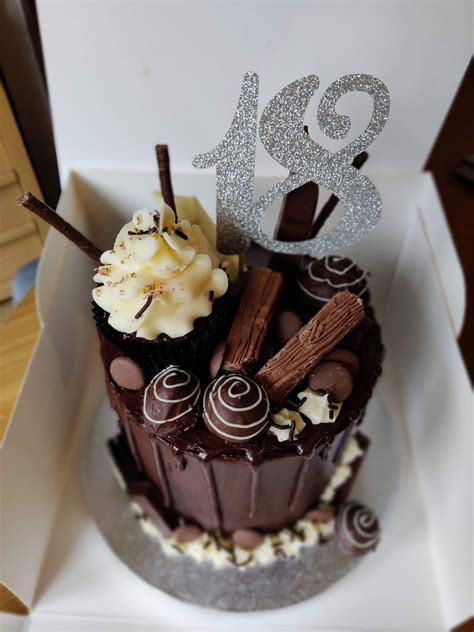 20 photos new chocolate 18th birthday cake