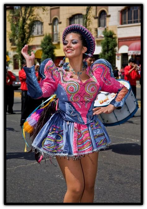 Trajes Tipicos Del Peru Traditional Peruvian Dresses Caporales Puno