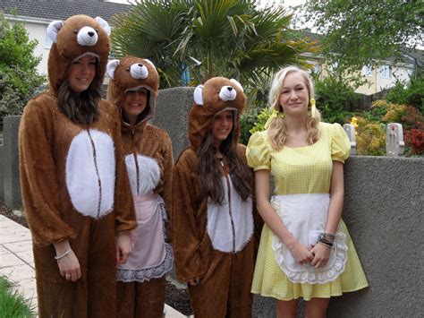 Goldilocks Costume For My Daughters Last Day At School Goldilocks Costume Halloween
