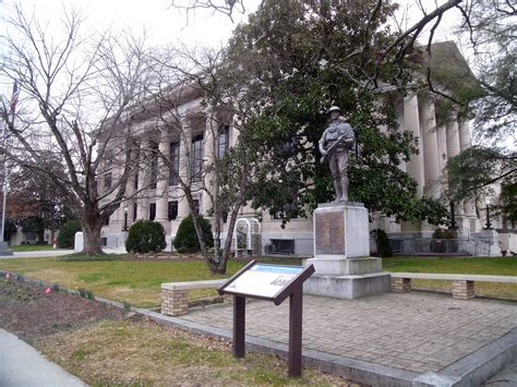 Photo Johnston County Courthouse