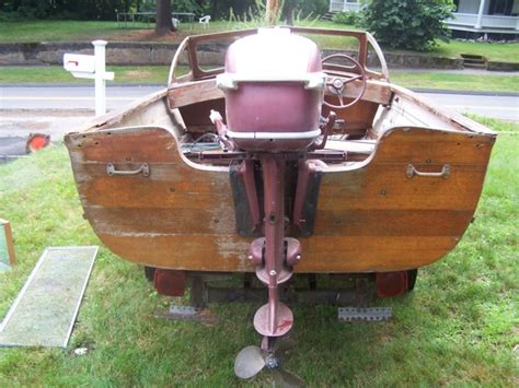 15 Feet 1957 Mfg Outboard 28109 Antique Boat America
