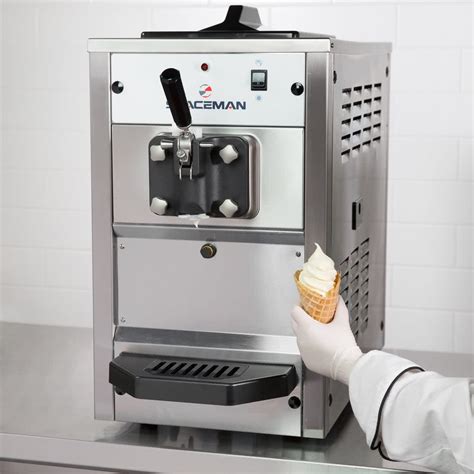 Spaceman6210 Single Flavor Low Capacity Counter Top Soft Serve