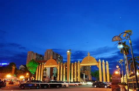 Adakah anda sedang mencari tempat menarik di melaka? 11 Tempat menarik di Kelantan? Wah Cantiknya! RUGI TAK PERGI