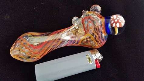 Detailed Glass Mushroom Pipe Color Changing Uv Glow Fast Shipping