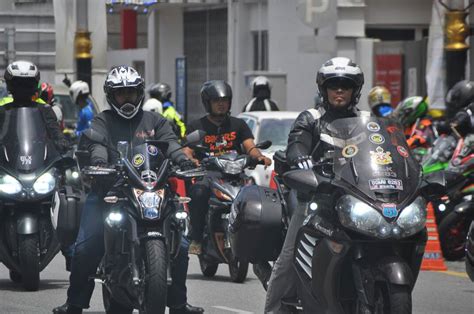 Startseite » kedah » alor setar » jabatan amanah raya » 05508. Ride Home Safely with Kawasaki and Waze - BikesRepublic