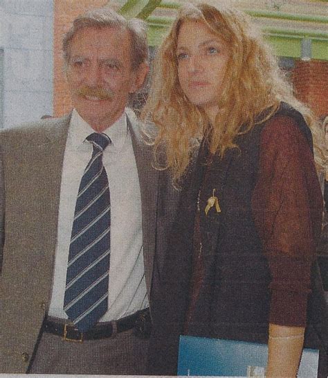 Η χρυσή βαρδινογιάννη είναι κόρη του εφοπλιστή γιώργου βαρδινογιάννη και της αγάπης πολίτη. Η πρόταση γάμου του Νίνο στην Χρυσή Βαρδινογιάννη!