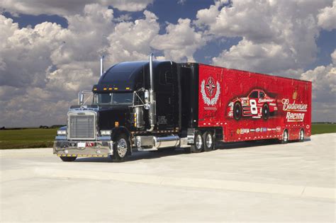 Nascar Haulers How Do These 18 Wheelers Transport Race Cars And More