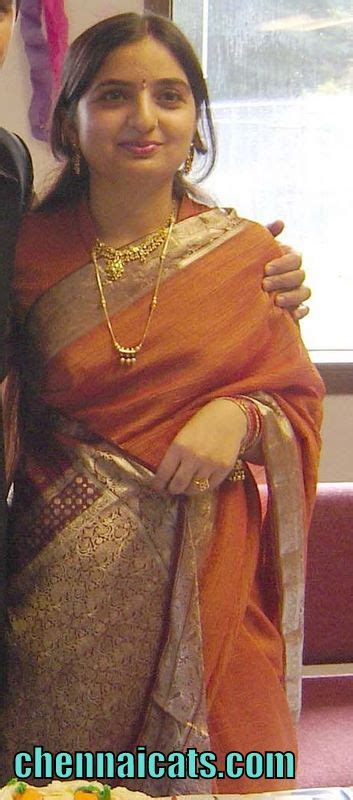 beautiful muslim girls sexy aunty in saree