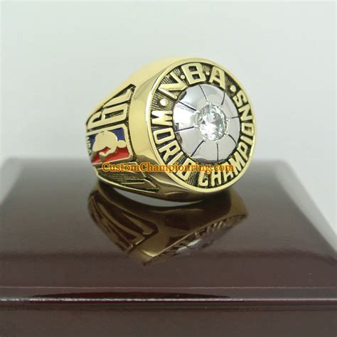Learn more about the history of the team. 1971 Milwaukee Bucks Basketball World Championship Ring