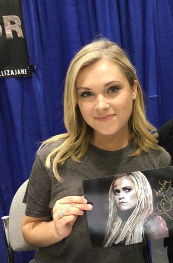 Eliza Taylor Hot Elisa Taylor Clarke And Lexa The 100 Cast Lady Stardust Marie Avgeropoulos