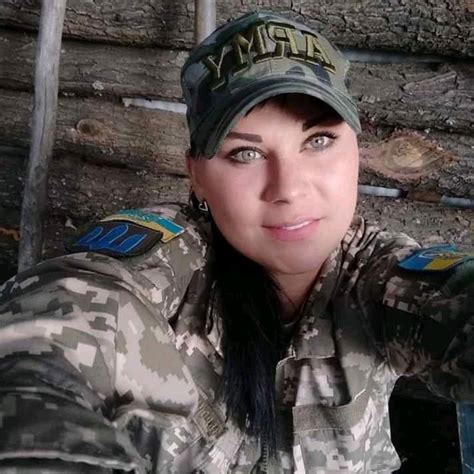 pin by НЕ ПРОБАЧУ НЕ ЗАБУДУ on women at war female army soldier military women female soldier