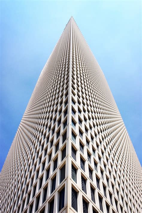 無料画像 建築 空 視点 建物 超高層ビル ライン タワー ランドマーク ファサード 三角形 窓 対称 形状