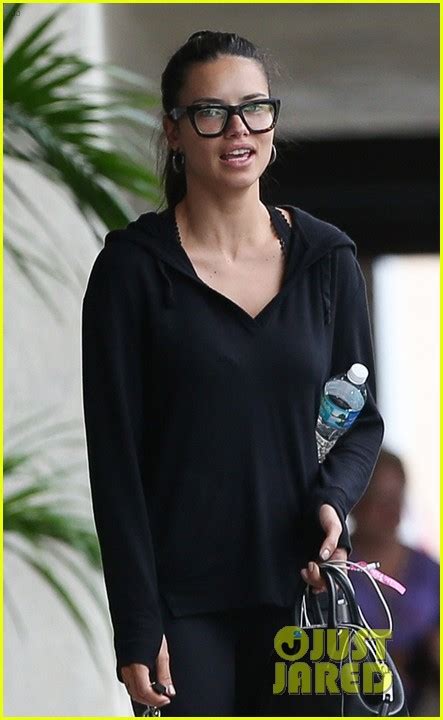 Adriana Lima Enjoys A Day Of Pampering In Miami Photo 3909261