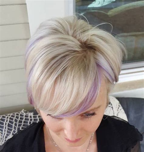 The only thing cooler than a fresh short haircut is a look that includes short hair highlights too! 22 Sassy Purple Highlighted Hairstyles (for Short, Medium ...