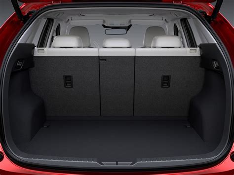 Außerdem wurde das neue suv mit einer leichtbauweise ausgestattet. Fahrbericht Mazda CX-5 2017 | Autozeitung24