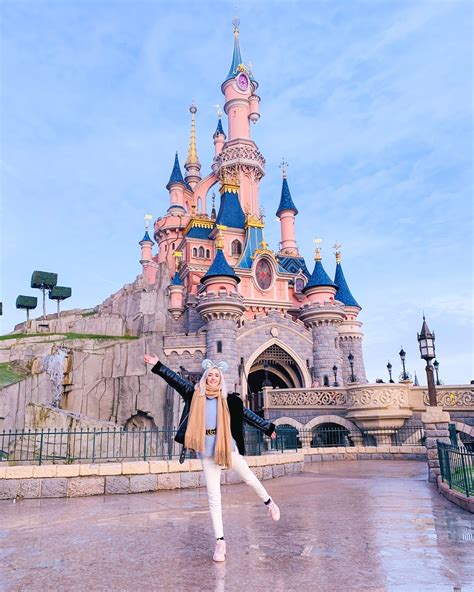 Fashionista Chic Travel Best Instagram Spots In Disneyland Paris