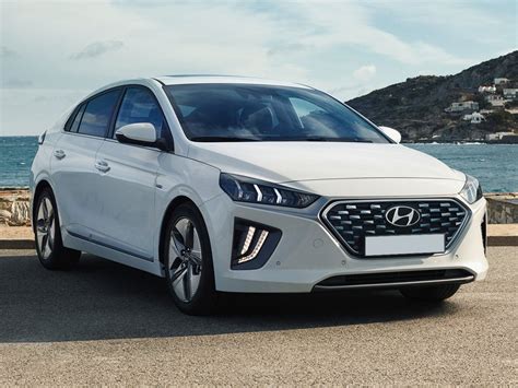 Precios Hyundai Ioniq Híbrido 16 Gdi Hev Klass Le Dt Descubre El