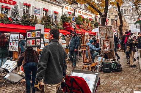 The Ultimate Souvenir From Paris Portrait Paintings On The Place Du