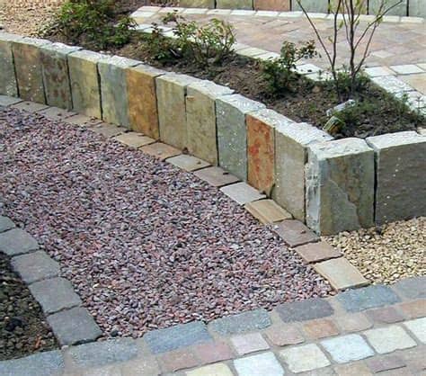 Proposals of decorative mosaics with stones. Big ideas for Small Gardens
