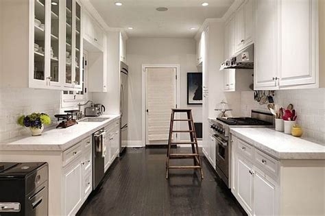 This link is to an external site that may or may not meet. Best 90+ Galley Kitchen Ideas 2018 - Interior Decorating ...