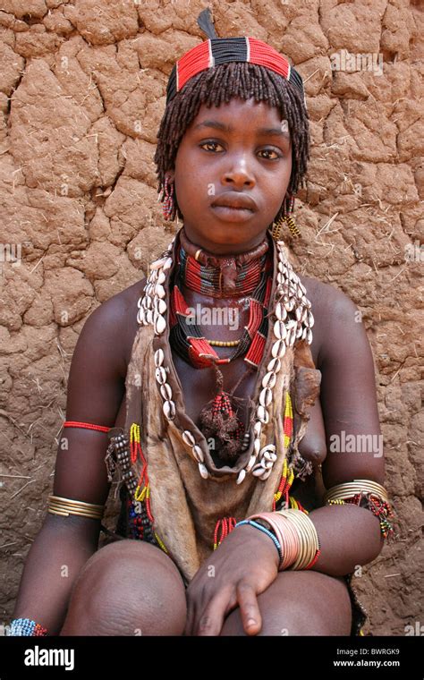 Tribus Indígenas Africanas Fotografías E Imágenes De Alta Resolución