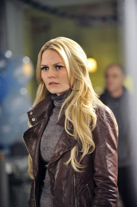 pin by the eclectic odyssey on once upon a time emma swan hair jennifer morrison jennifer