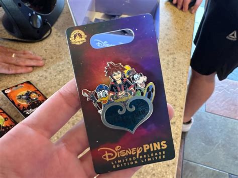 Photos Magic Hap Pins Event Limited Edition Pins Kingdom Hearts Pin