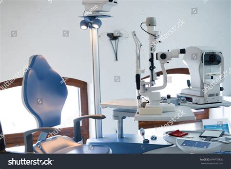 18191 Optician Equipment Images Stock Photos And Vectors Shutterstock