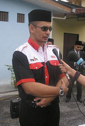 Mahkamah rendah syariah kubang pasu. Norman kesal dikutuk, seolah-olah dia buka rumah urut ...