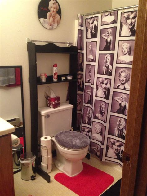 Marilyn monroe pin up art vintage reprint photograph 4x6 reprint photo m07. Marilyn Monroe themed bathroom ️ | Marilyn monroe bathroom ...