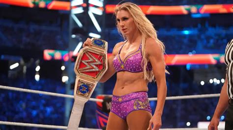Charlotte Flair Reclaims Raw Women S Championship At Wwe Summerslam