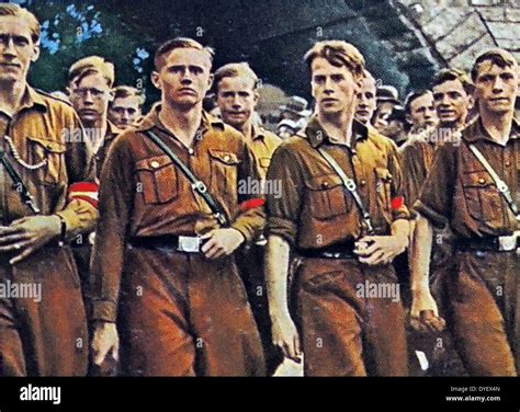 hitler jugend propaganda fotos und bildmaterial in hoher auflösung alamy