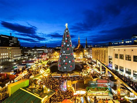 It is in the middle part of the state and is considered to be the administrative, commercial and cultural centre of the ruhr area with some 5.21 million (2017). Weihnachtsmarkt Dortmund erleben | Lebkuchen-Schmidt