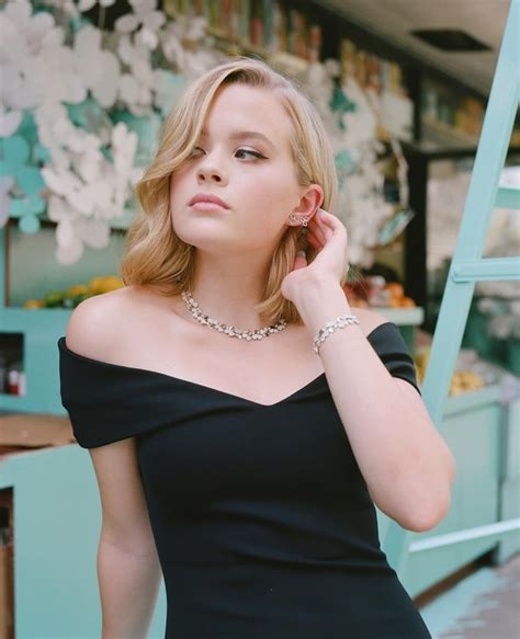 Picture Of Ava Phillippe