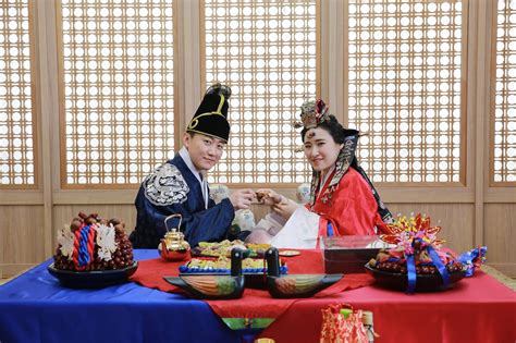 Korean Weddings Past And Present Food Recipes