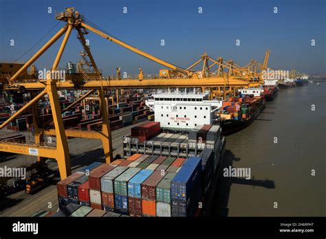 Chittagong Bangladesh 17th Nov 2021 Aerial View Of Containers And