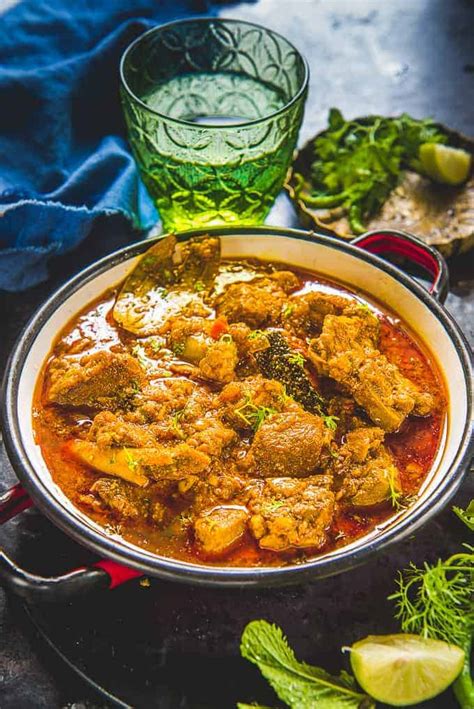 Indian Mutton Curry Recipe (Step by Step + Video) - Whiskaffair