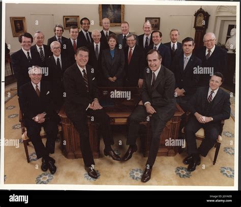 1981 Presidential Cabinet Class Photo President Ronald Reagan White
