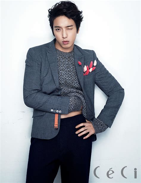 Twenty2 Blog Cn Blues Jung Yong Hwa On The Cover Of Ceci February