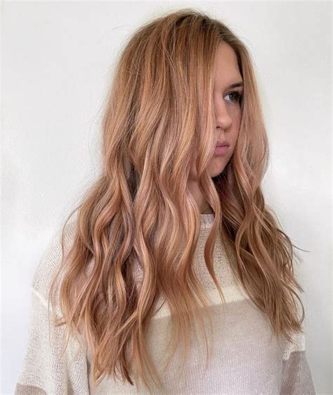 30 Strawberry Blonde Hair Color Ideas That Prove Its Still Trendy Strawberry Blonde Hair