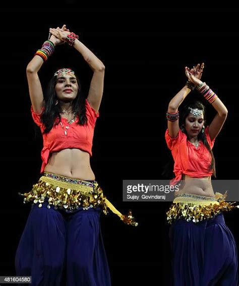 Arabian Belly Dance Photos And Premium High Res Pictures Getty Images