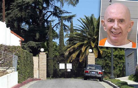 Phil Spectors Murder Mansion For Sale