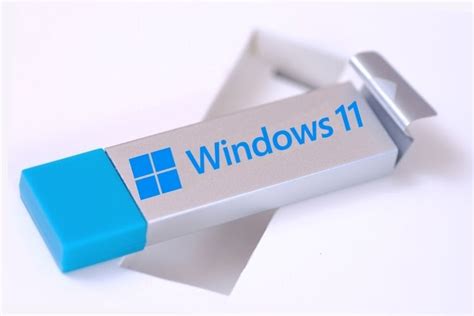 How To Install Windows 11 From Usb In 2021 Easiest Guide Beebom