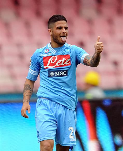 Borrowed from french insigne, from latin īnsīgne. Lorenzo Insigne - Lorenzo Insigne Photos - SSC Napoli v ...
